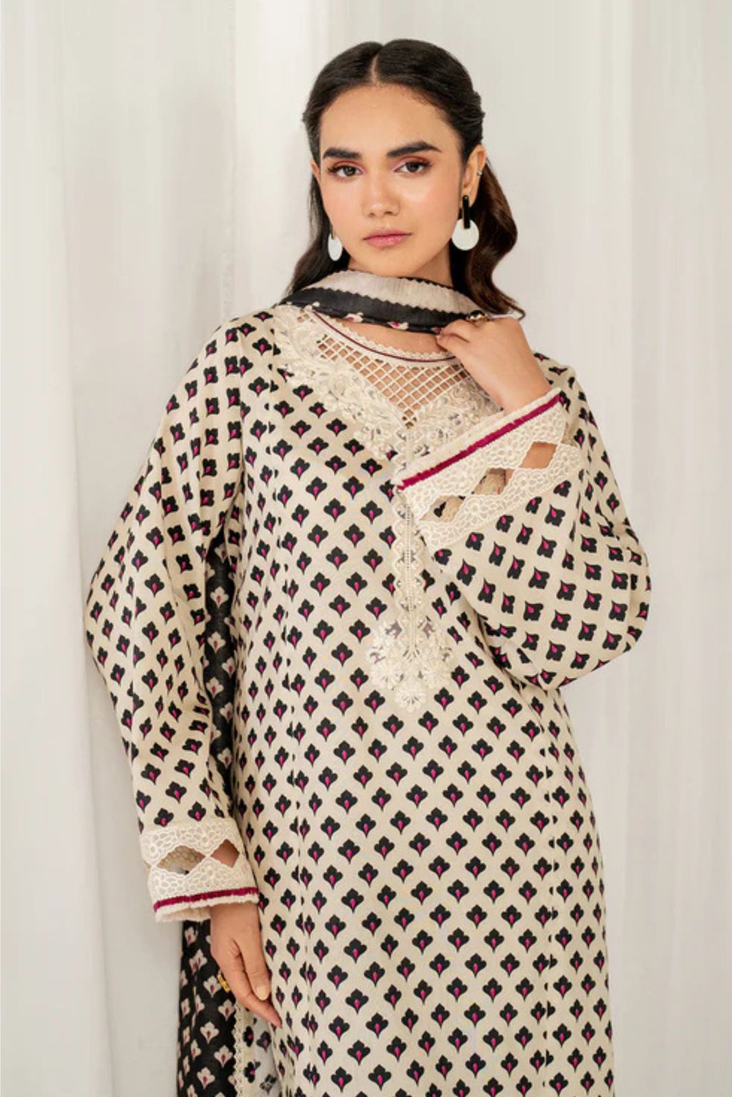 Baroque  Digital printed Linen
