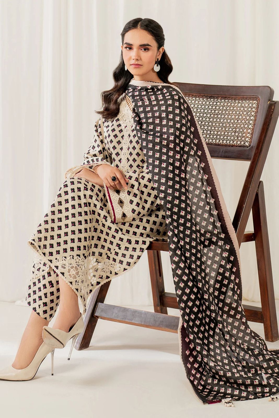 Baroque  Digital printed Linen