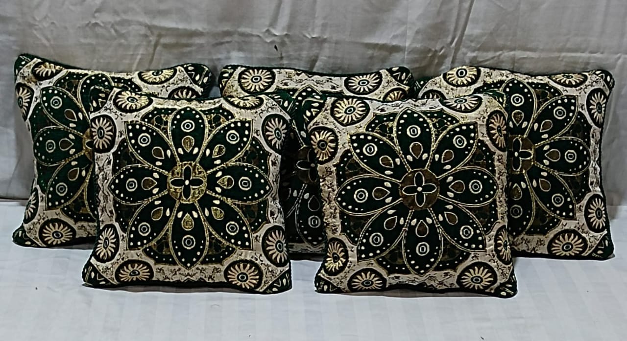 5 Pcs Velvet Cushion Covers Set