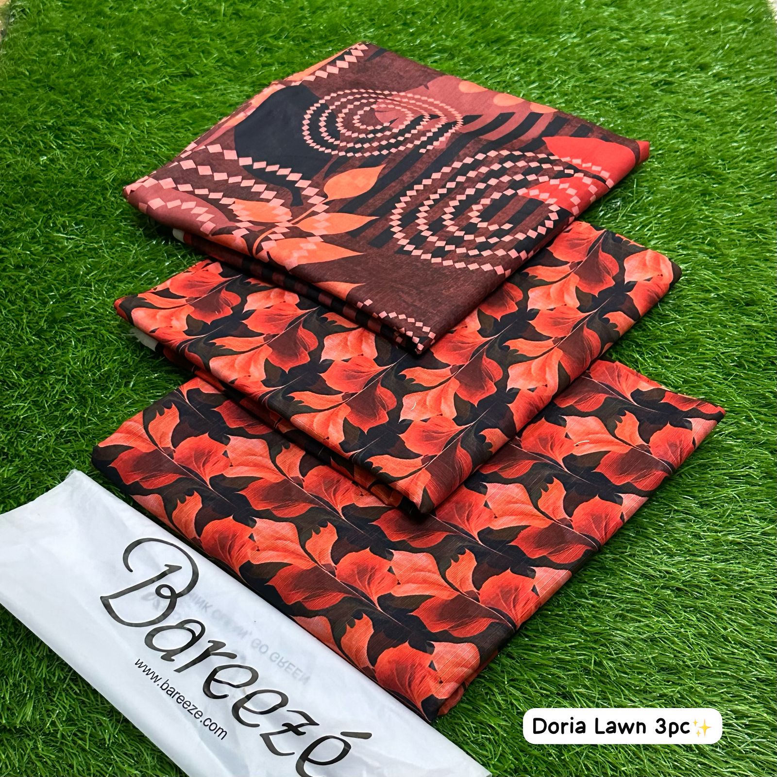 BAREEZE Lawn Collection