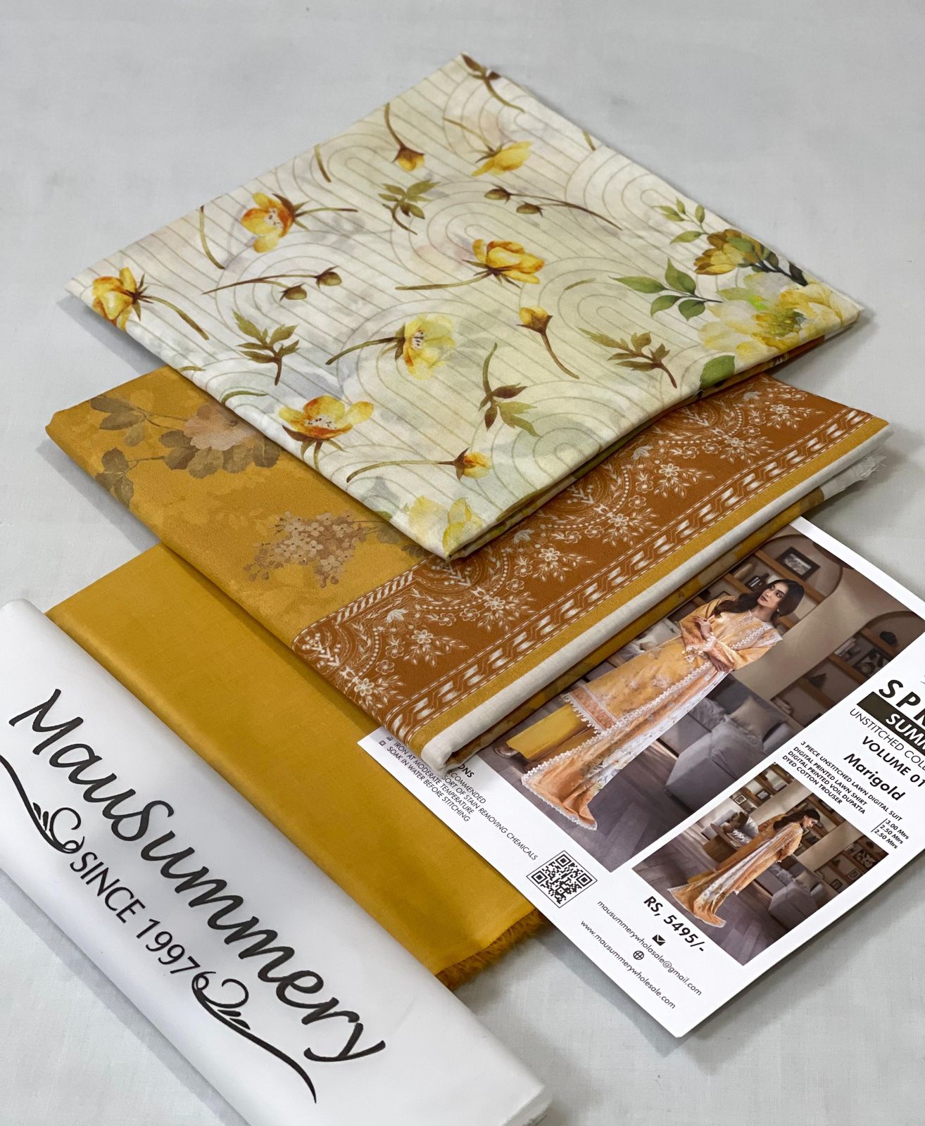 BRAND MAUSAMMRY LAWN SUIT