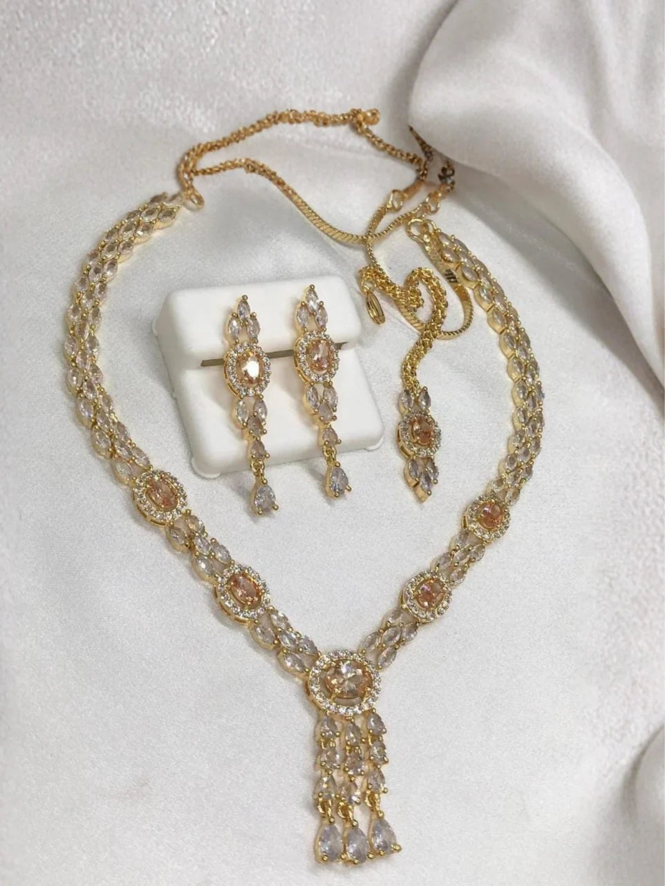 1 Carat Party Wear Set