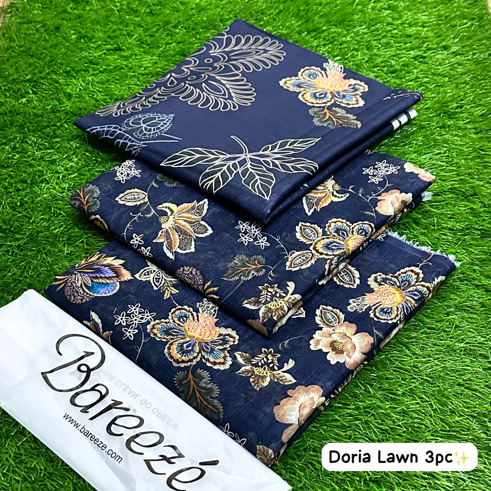 BAREEZE Lawn Collection