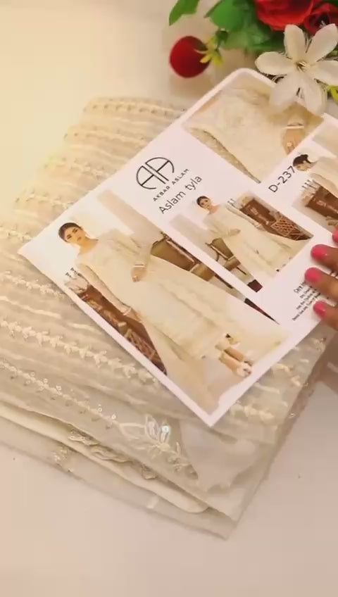 LUXURY WEDDING & PARTY WEAR - 5