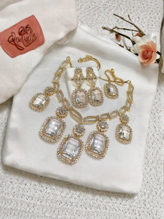 One Carat Necklace Set with Zircon Stone